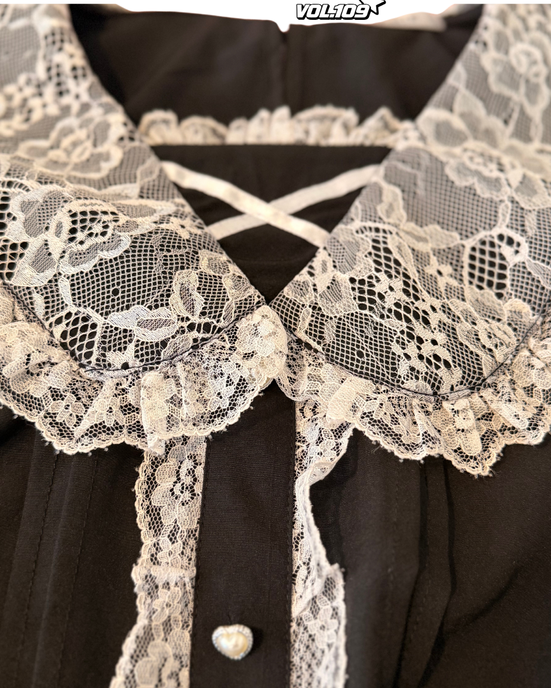 NOÉMIE 2024 Lace Princess-Sleeve Blouse — Black