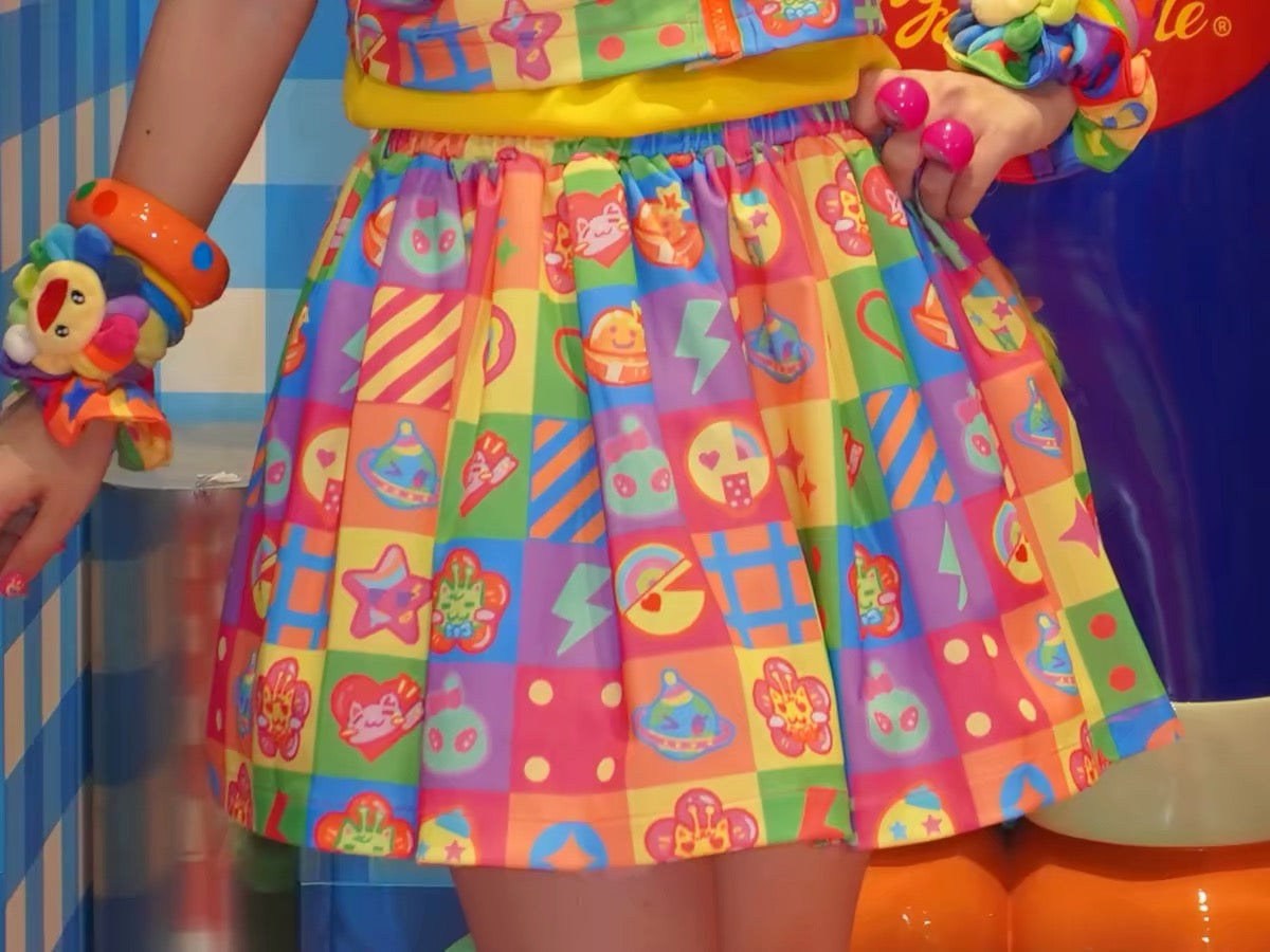Colorful Decora skirt detail