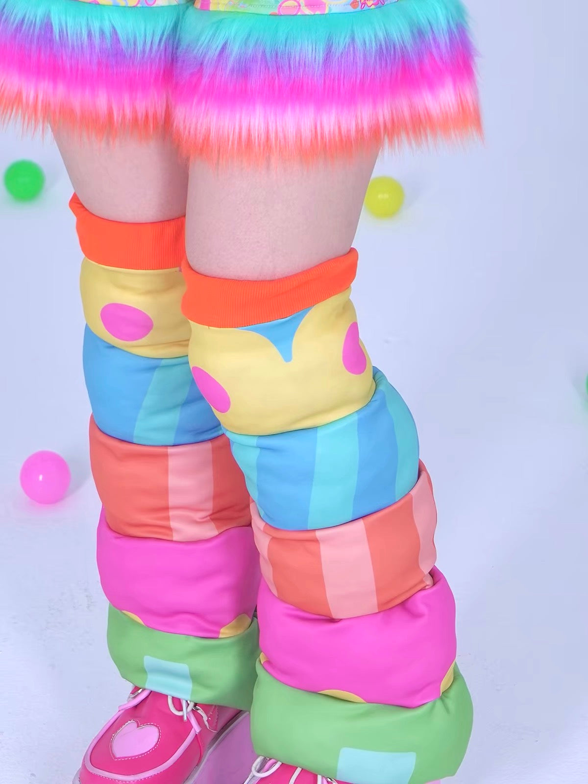 Dream Bubble colorful padded leg warmers front view