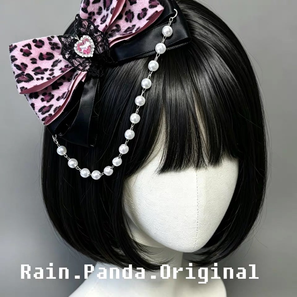 Pink leopard bow hair clip with pearl chain
