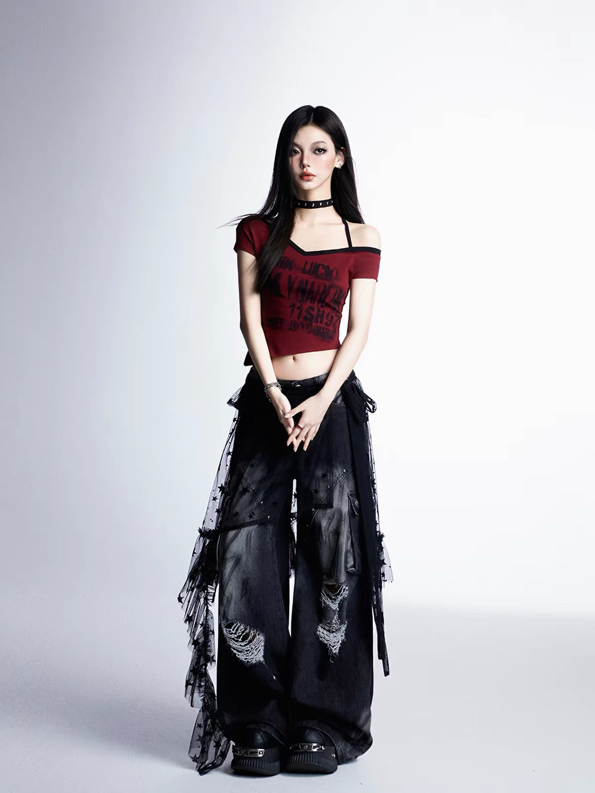 Red asymmetric graphic crop top