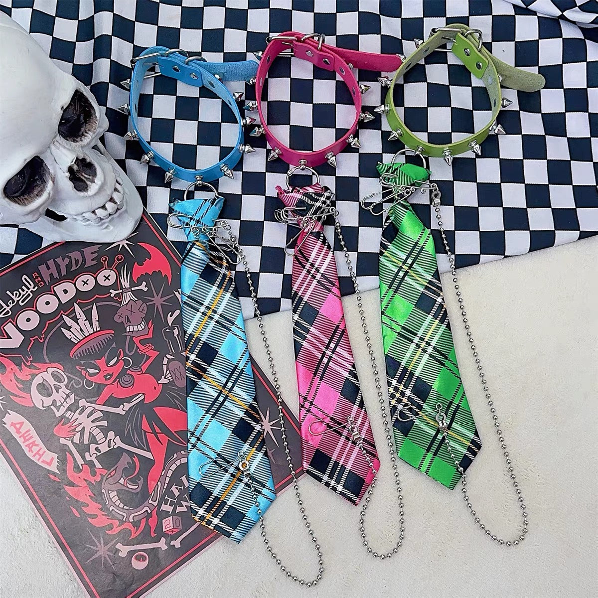 Green plaid tie with matching spiked choker and chain